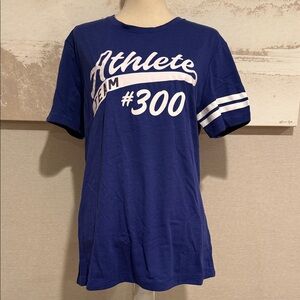 F 45 Team 300 T-Shirt Size Large (unisex)